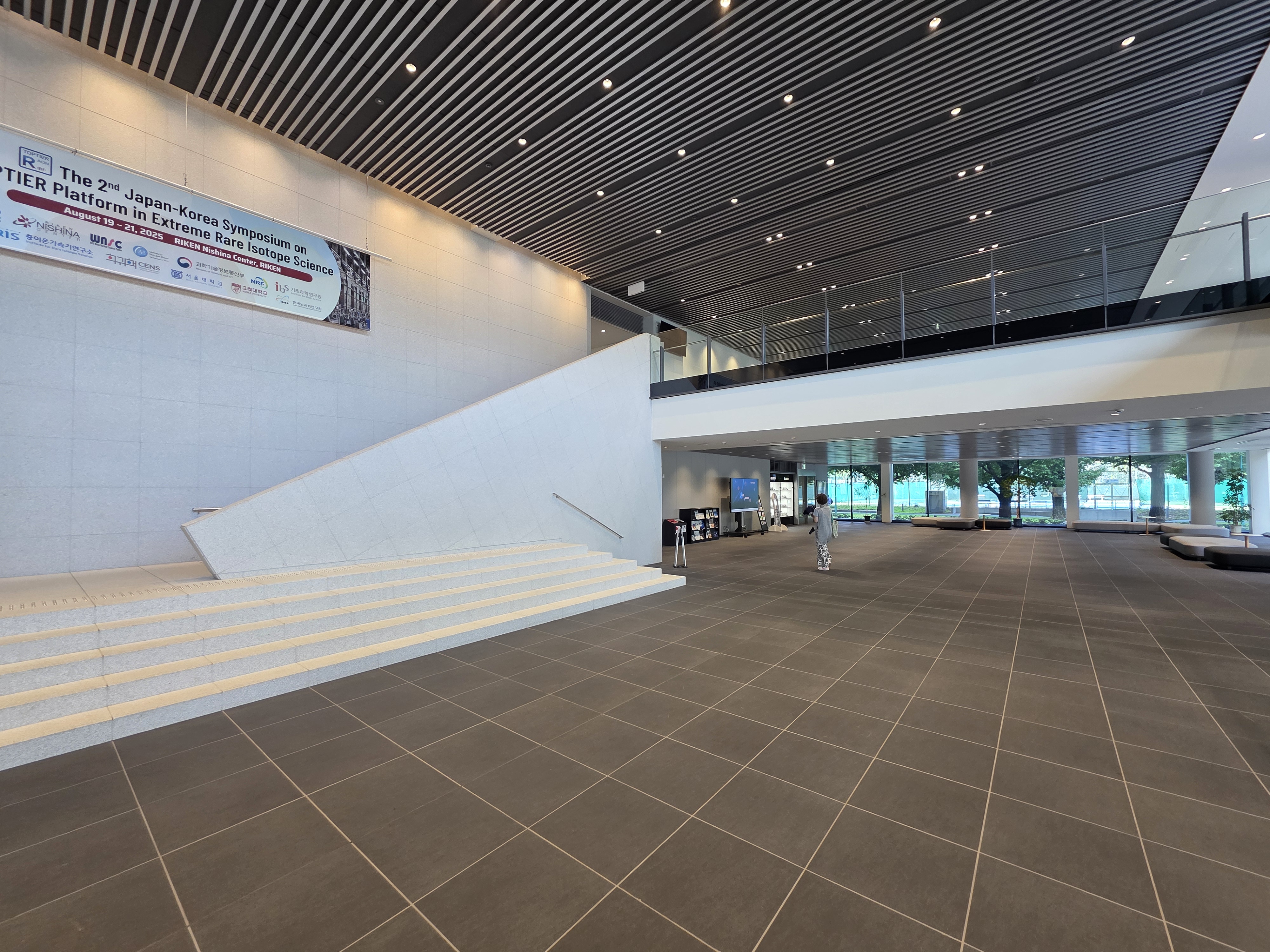 Interior view immediately after entering the main entrance